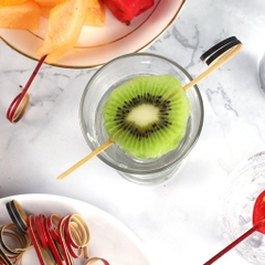 Tăm tre  xiên trái cây đuôi tròn màu đỏ 100 chiếc, 12cm