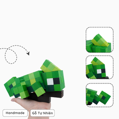 Mô Hình Gỗ Tắc Kè Hoa (Art Toy)