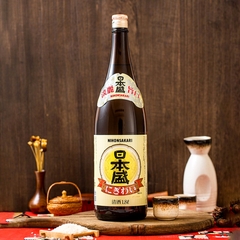 Rượu Sake Nihon Sakari Nigiwai 13-14% 1800ML