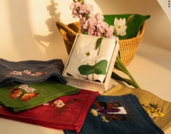 LỤA ĐŨI TƠ TẰM - KHĂN TAY ĐŨI/LỤA