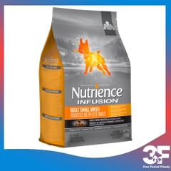 Thức Ăn Hạt Khô Dành Cho Chó Nhỏ Trưởng Thành Vị Thịt Gà Và Rau Củ: Nutrience Infusion Adult Small Breed