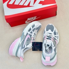 Nike V2K RUN Pink