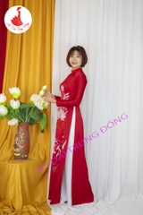 Áo dài thiết kế hoa sen màu đỏ vải lụa Queen