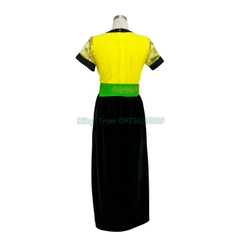 Trang phục dân tộc Thái hóa trang dân tộc biểu diễn