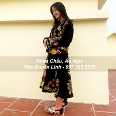 Trang phục hầu giá Cô Bé, hầu đồng Cô Bé Thượng Ngàn trong Tứ Phủ Thánh Cô