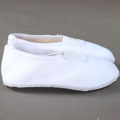 Giày múa dưỡng sinh đế bệt cao su, giày múa bale đồng diễn hội thao ngoài trời