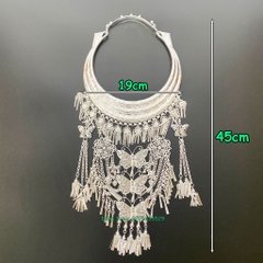 Vòng cổ dân tộc tam hồ điệp chất liệu hợp kim bạc sáng, kiềng dân tộc siêu đẹp DT016