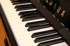 YAMAHA U50SX