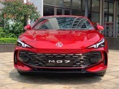 MG7 2.0T LUX