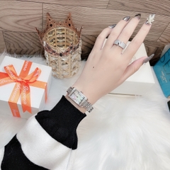 Davena Mặt Chữ Nhật |Nữ Giới |Đính Đá |Dây Kim Loại Silver |Máy Pin (Quartz) |Size 19x29mm
