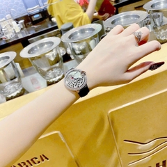 Cartier Ballon Bleu |Nữ Giới |Mặt Báo |Đính Đá |Dây Da Đen |Máy Pin (Quartz) |Size 36mm