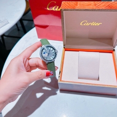 Cartier Ballon Bleu |Nữ Giới |Đính Đá |Dây Da Xanh Rêu |Máy Pin (Quartz) |Size 35mm