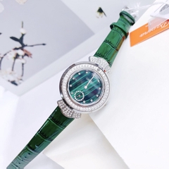 Davena 3 Kim |Nữ Giới |Đính Đá Silver |Dây Da Xanh Lá |Máy Pin (Máy Quartz) |Size 32mm