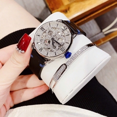 Davena Lộ Máy |Nữ Giới |Full Đá Silver |Dây Da Đen |Máy Tự Động (Automatic) |Size 38mm