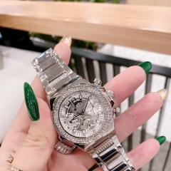 Guess Fusion |Nữ Giới |Đính Đá |Dây Kim Loại Trắng Silver |Máy Pin (Quartz) |Size 36mm