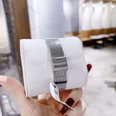 Guess Iconic |Nữ Giới |Mặt Trắng Silver |Dây Mesh Lưới |Máy Pin (Quartz) |Size 36mm