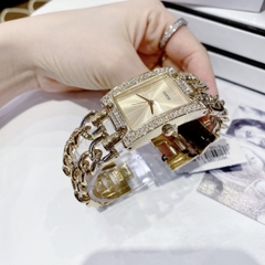 Guess Mặt Chữ Nhật |Nữ Giới |Vàng Gold |Lắc Tay |Máy Pin (Quartz) |Size 28x35mm