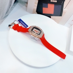 Hanboro Mặt Chữ Love |Nữ Giới |Rose Gold |Dây Cao Su Đỏ |Máy Pin (Quartz) |Size 32x36mm