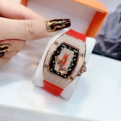 Hanboro Mặt Chữ Love |Nữ Giới |Rose Gold |Dây Cao Su Đỏ |Máy Pin (Quartz) |Size 32x36mm