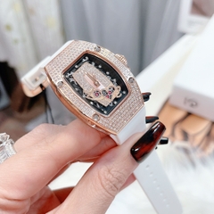 Hanboro Chữ Love |Nữ Giới |Rose Gold |Dây Cao Su Trắng |Máy Pin (Quartz) |Size 32x36mm