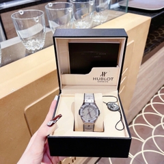 Hublot Geneve |Nữ Giới |Đính Đá |Dây Da Xám Bọc Cao Su |Máy Pin (Máy Quartz) |Size 34mm