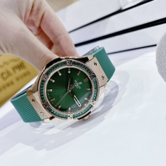 Hublot Geneve |Nữ Giới |Rose Gold |Đính Đá |Dây Silicone Xanh Lá |Máy Pin (Máy Quartz) |Size 34mm