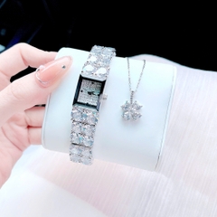 Melissa Mặt Vuông |Nữ Giới |Silver |Lắc Tay Đính Đá Swarovski |Máy Pin (Quartz) |Size 15x19mm