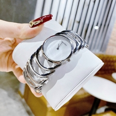Calvin Klein Lắc Tay Xương Cá |Nữ Giới |Mặt Tròn Trắng |Máy Pin (Quartz) |Size 38mm