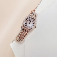 Davena Mặt Oval |Nữ Giới |Mặt Đính Full Đá Rose Gold |Máy Pin (Quartz) |Size 32x36mm