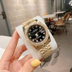 Rolex Đính Đá |Cặp Đôi |Mặt Đen |Dây Kim Loại Vàng Gold |Máy Pin (Máy Quartz) |Size 36x31mm