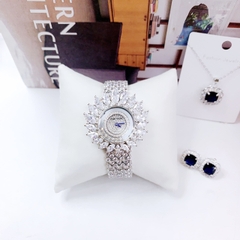 Royal Crown Đính Pha Lê Trắng |Nữ Giới |Dây Kim Loại Đính Đá |Máy Pin (Quartz) |Size 38mm