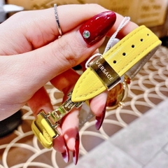 Versace Daphnis |Nữ Giới |Mặt Tròn |Xanh Dương |Dây Da Vàng |Máy Pin (Quartz) |Size 35mm