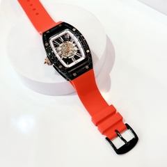 Xcer Đính Đá Đen |Nữ Giới |Mặt Oval |Lộ Máy |Dây Cao Su Đỏ |Máy Tự Động (Automatic) |Size 36mm