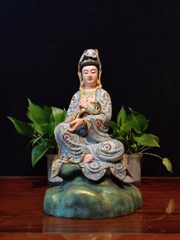 Tượng Phật Quan Âm ngồi (chất liệu gỗ long não)