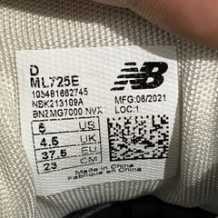 2hand Giày New Balance Unisex 725 White Blue ML725E SIZE 37.5 PVN9817
