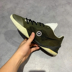 NIKE AIR ZOOM PEGASUS 37 “BARELY VOLT” - 789486 300 - GIÀY 2HAND CHÍNH HÃNG