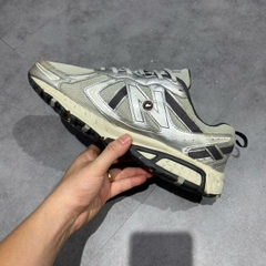 NEW BALANCE 410 'SILVER' MT410KM5 SIZE 45 GIÀY 2HAND CHÍNH HÃNG PVN20285