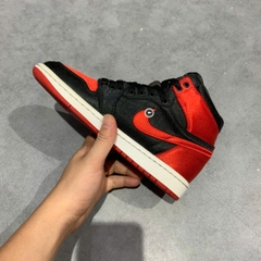 NIKE AIR JORDAN 1 RETRO HIGH OG SATIN BRED (WOMEN'S) FD4810 061 SIZE 36 GIÀY 2HAND CHÍNH HÃNG PVN20811