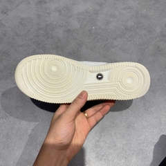 NIKE AIR FORCE 1 '07 NỮ TRẮNG DD8959 100 SIZE 38.5 GIÀY 2HAND CHÍNH HÃNG PVN20703