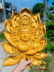 Diện Phật Quan Âm treo tường bằng gỗ gõ vàng kích thước 47x35 cm