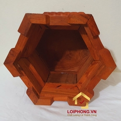Đôn gỗ lục giác hoa sen bằng gỗ hương 25x25 cm cao 20 cm