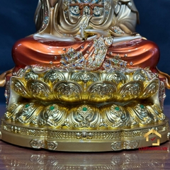 Tượng Phật Quan Âm  ngồi bằng đồng men cổ đế báo liên có lá đề cao 30-48 cm