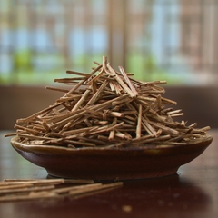 Trầm Hương Thanh Nhỏ - Quy Cách Que Tăm (1mm x 4-5cm) | Trầm hương Ân Vũ - Hương thơm chữa lành