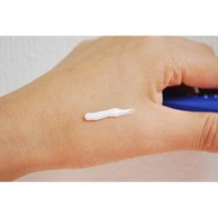 Kem mắt cao cấp giảm thâm, nâng cơ, xoá nhăn Meishoku Whitening Eye Cream Nội Địa Nhật 30g
