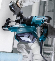 MÁY KHOAN ĐA NĂNG VỚI HỆ THỐNG HÚT BỤI HR2652 Makita (CHUÔI GÀI SDS-PLUS/26MM)