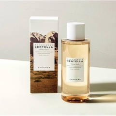 Toner SKin1004 Madagascar Centella Toning - Rau Má Phục Hồi Và Tái Tạo Da 210ml