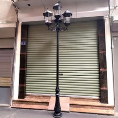 Cột đèn sân vườn DC09