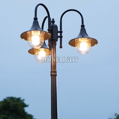 Cột đèn sân vườn tân cổ mai chiếu thủy