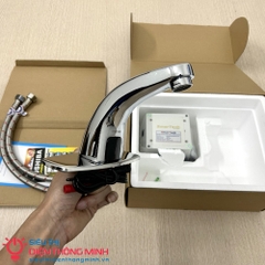 Vòi cảm ứng Smartech ST-101 (dùng Pin)