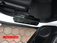 Ốp bậc chống xước 4 cửa lên xuống cho Honda HR-V